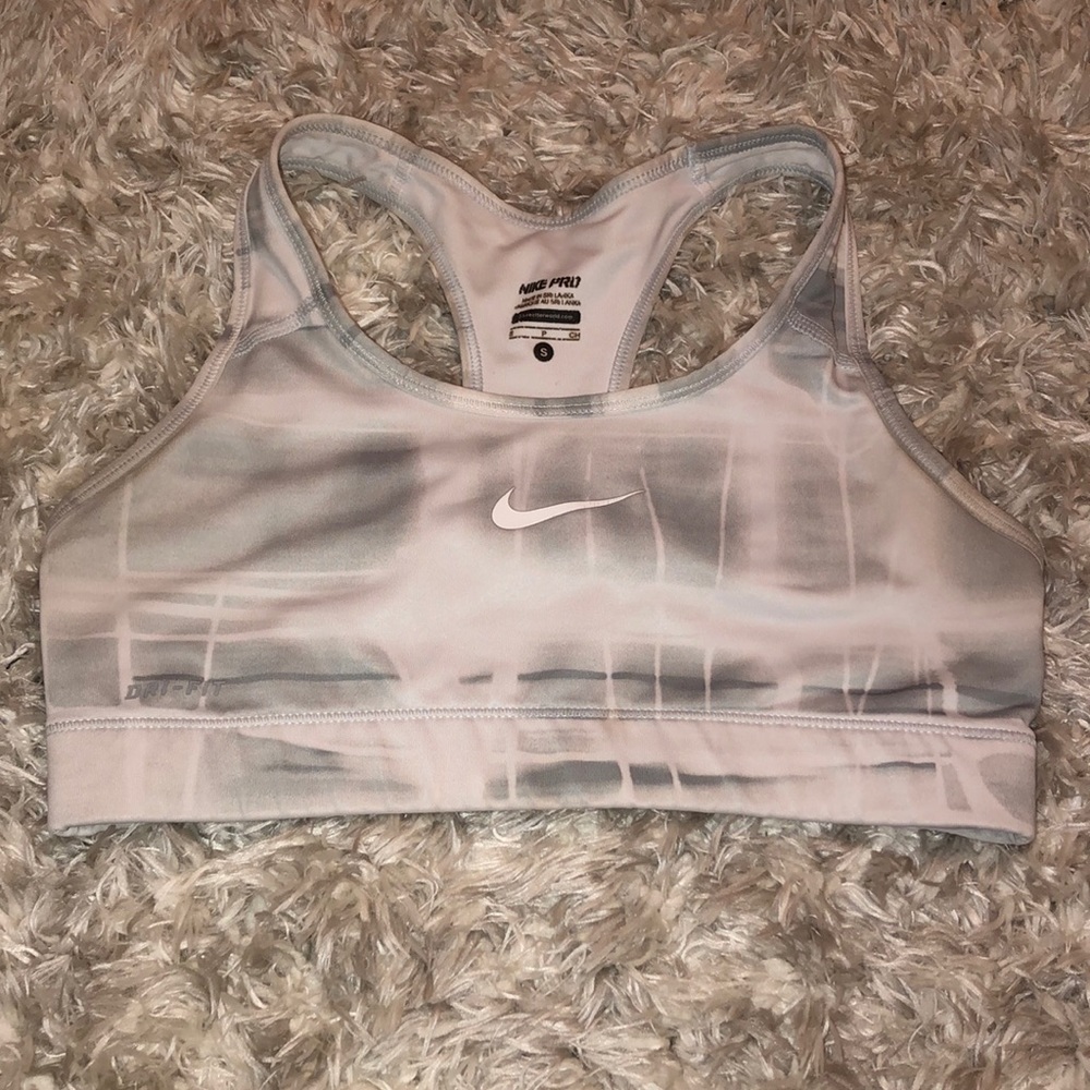 Nike dri-fit sports bra